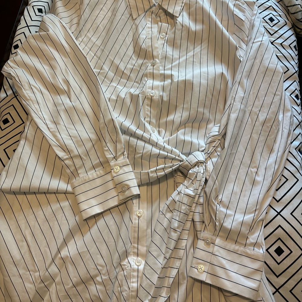 Abercrombie & Fitch Line Sleeve Wrap Shirt Dress - Picture 6 of 9